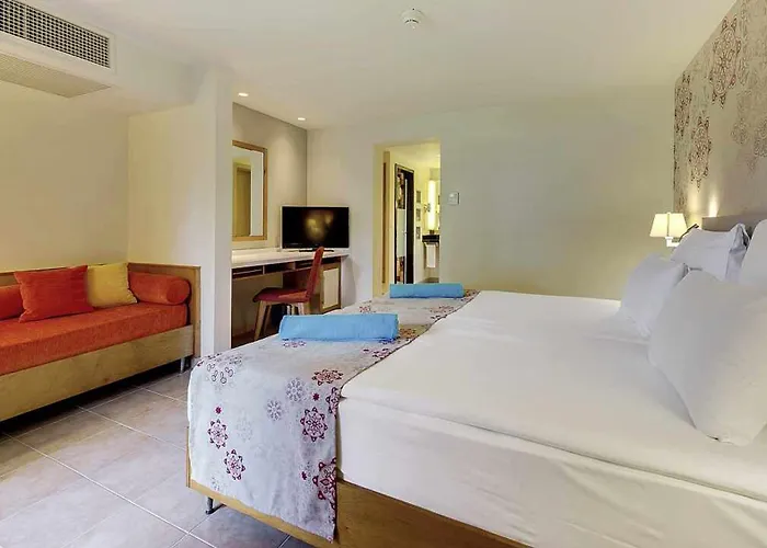 Robinson Camyuva - Adults Only Feriested Kemer