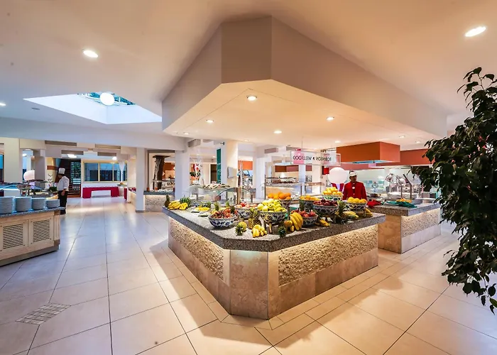 Robinson Camyuva - Adults Only אתר נופש 5*