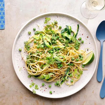 Robinson Camyuva - Adults Only